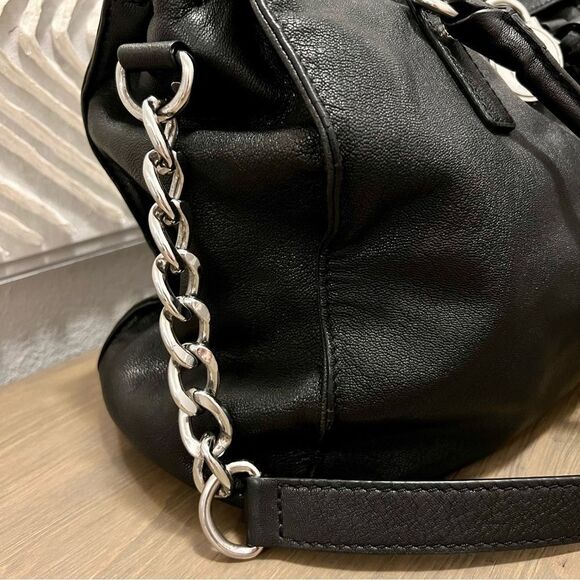 Michael Kors Black Hamilton Slouch Satchel Pebbled Soft Leather Silver Padlock - Picture 4 of 16